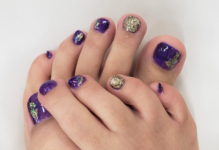 ネイル実習授業 フットネイル アーティスティックb